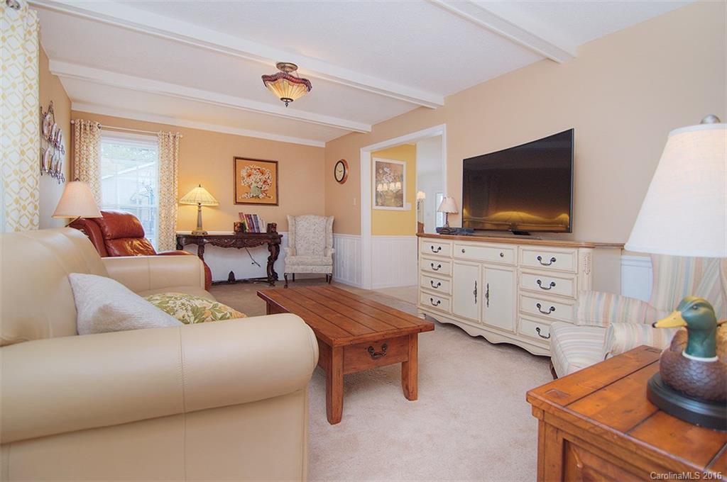 Tega Cay - Residential