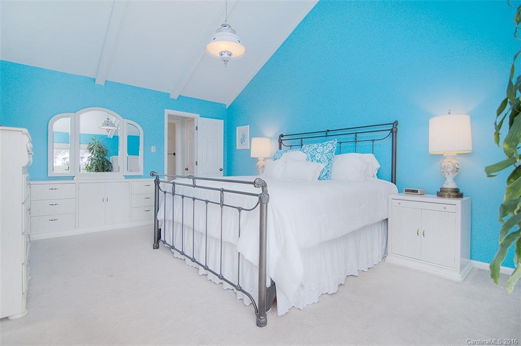 Tega Cay - Residential