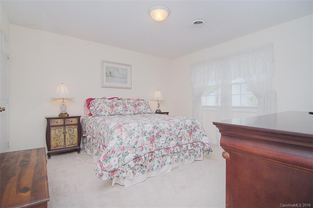 Tega Cay - Residential