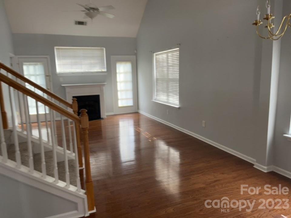 Lexington Commons - Residential