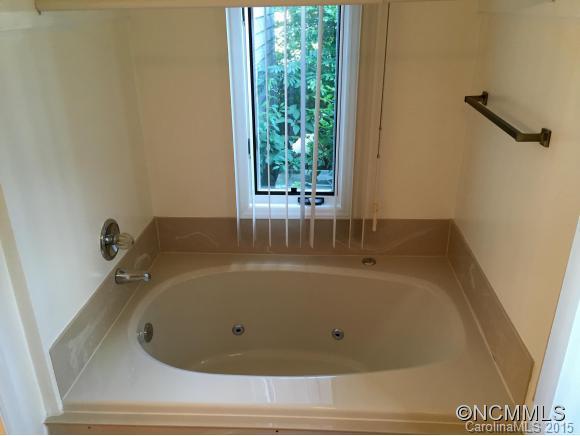 The Greens - Residential