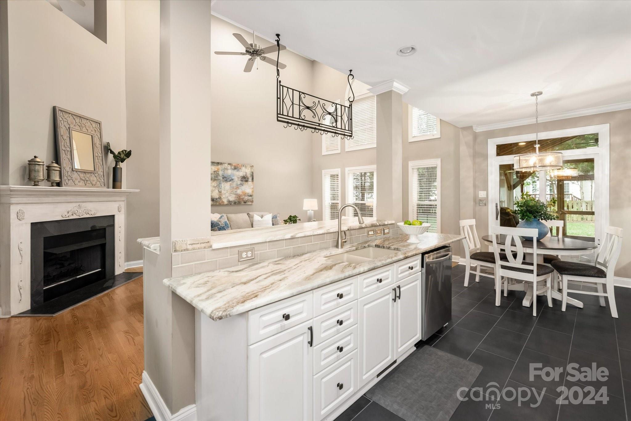 Hunter Oaks - Residential