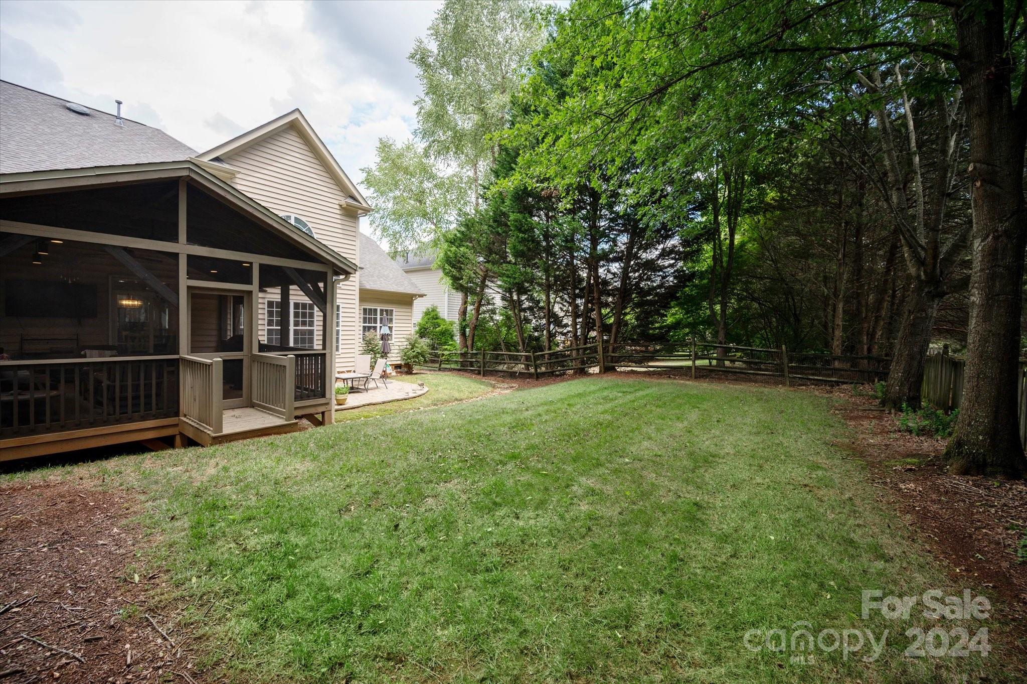 Hunter Oaks - Residential