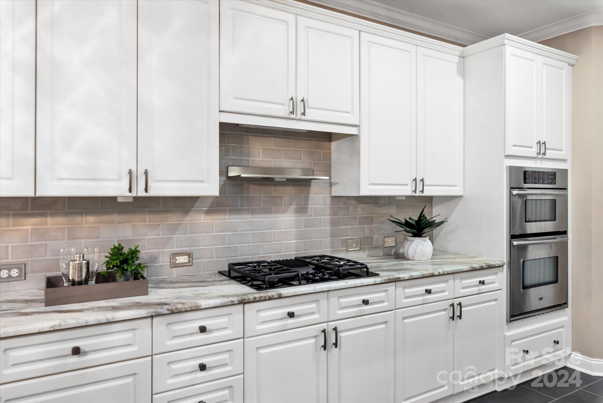 Hunter Oaks - Residential