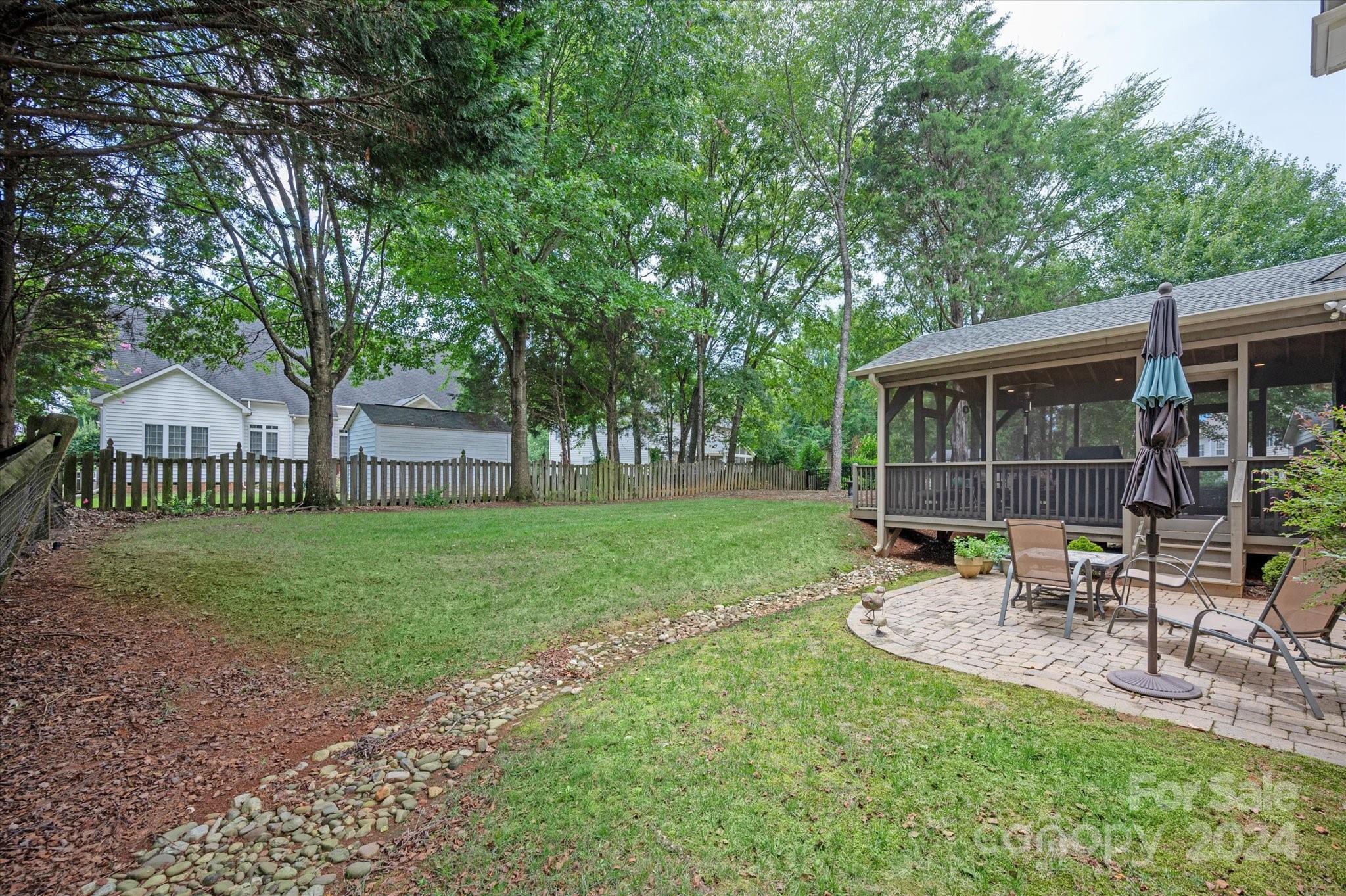 Hunter Oaks - Residential