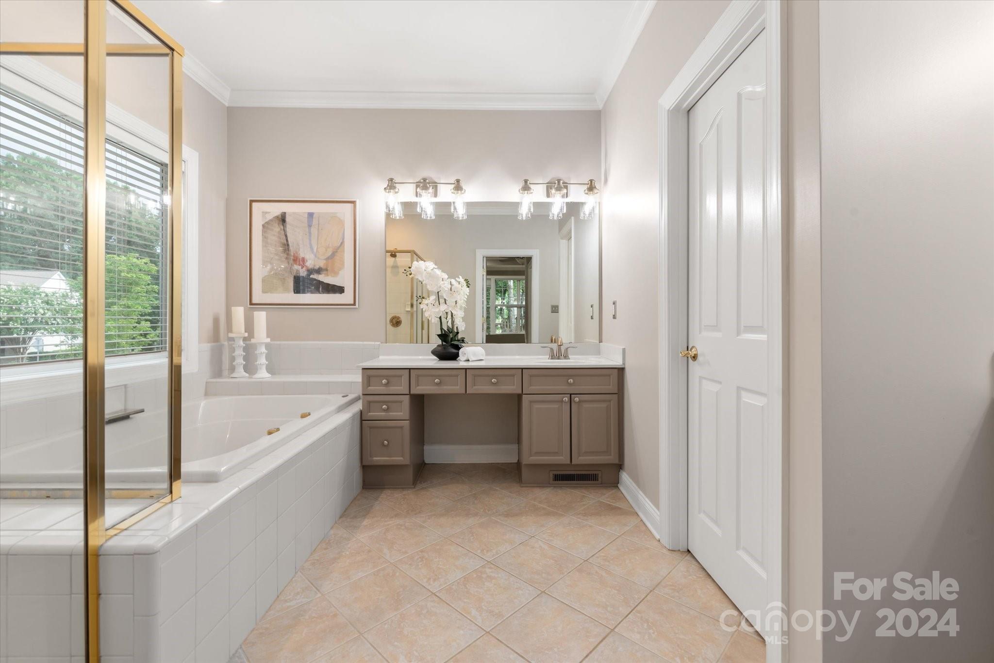 Hunter Oaks - Residential