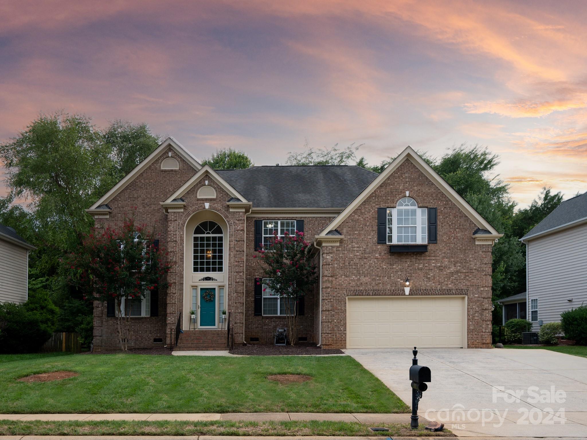 Hunter Oaks - Residential