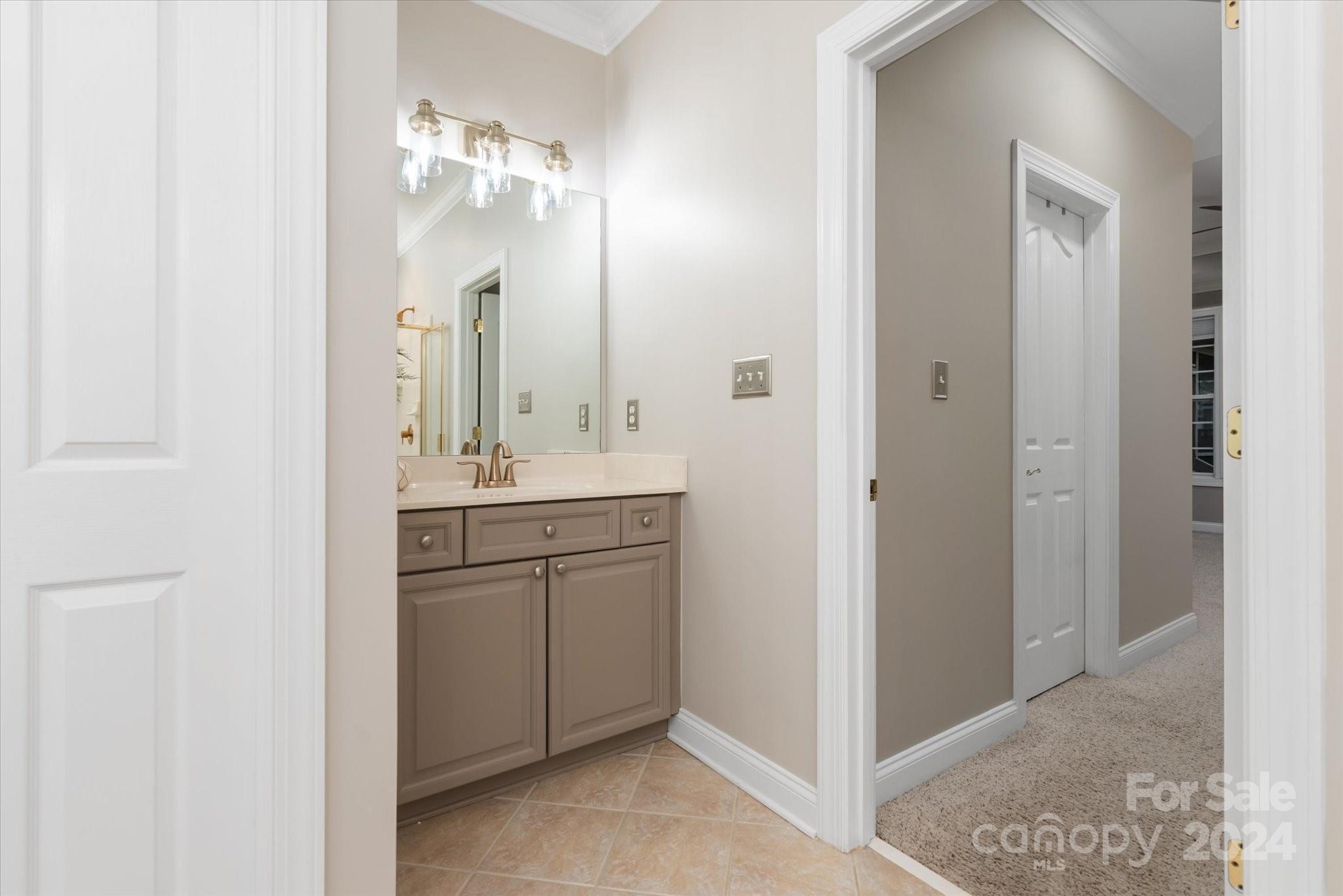 Hunter Oaks - Residential