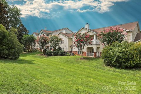 Photo of 17111 Red Feather Drive, Charlotte, NC 28277 (MLS # 4285881) Photo of 17111 Red Feather Drive, Charlotte, NC 28277 (MLS # 4285881)