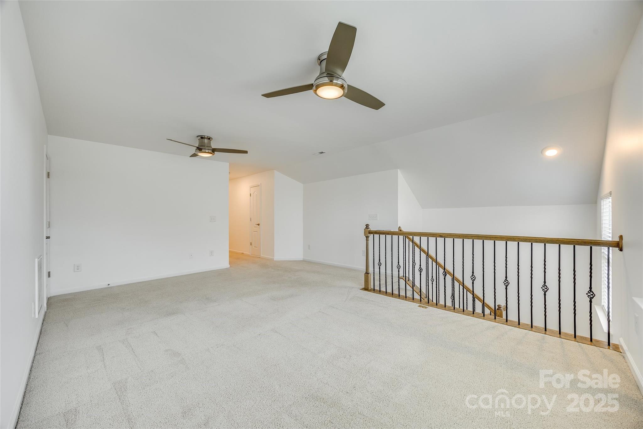 Summerhouse at Paddlers Cove - Residential