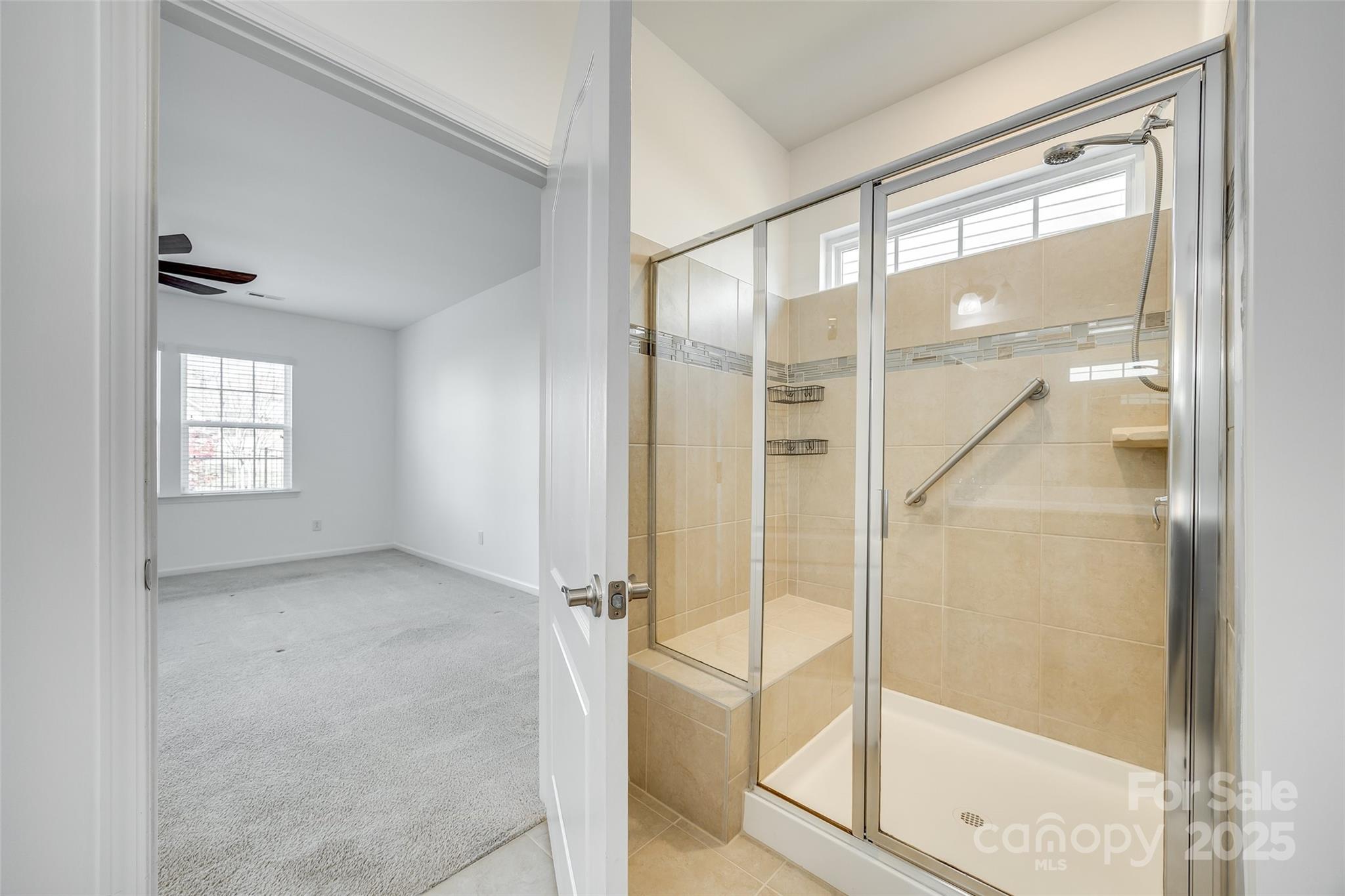 Summerhouse at Paddlers Cove - Residential