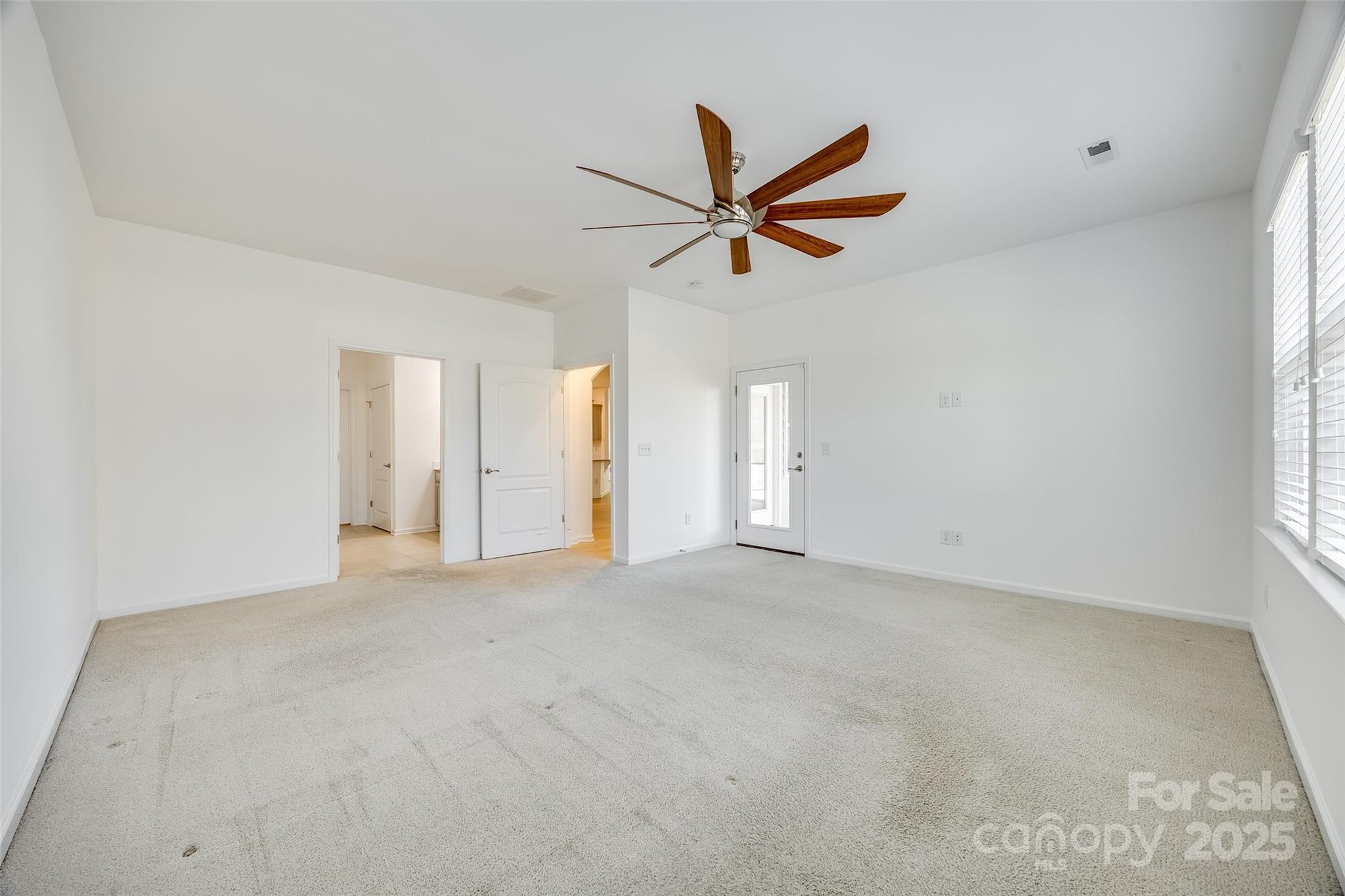 Summerhouse at Paddlers Cove - Residential