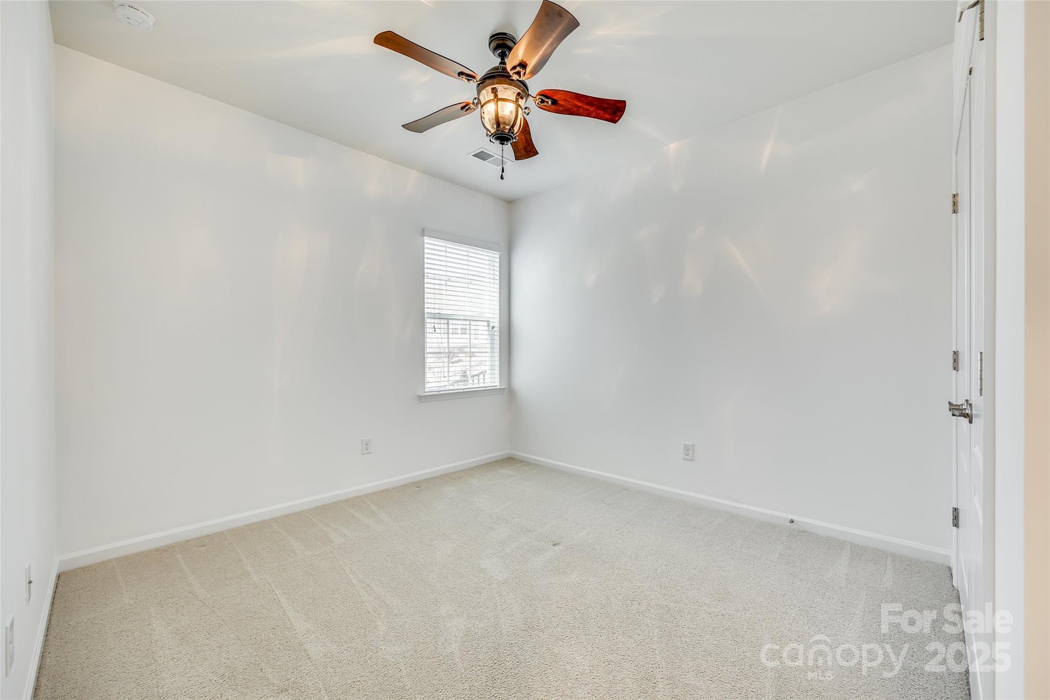 Summerhouse at Paddlers Cove - Residential