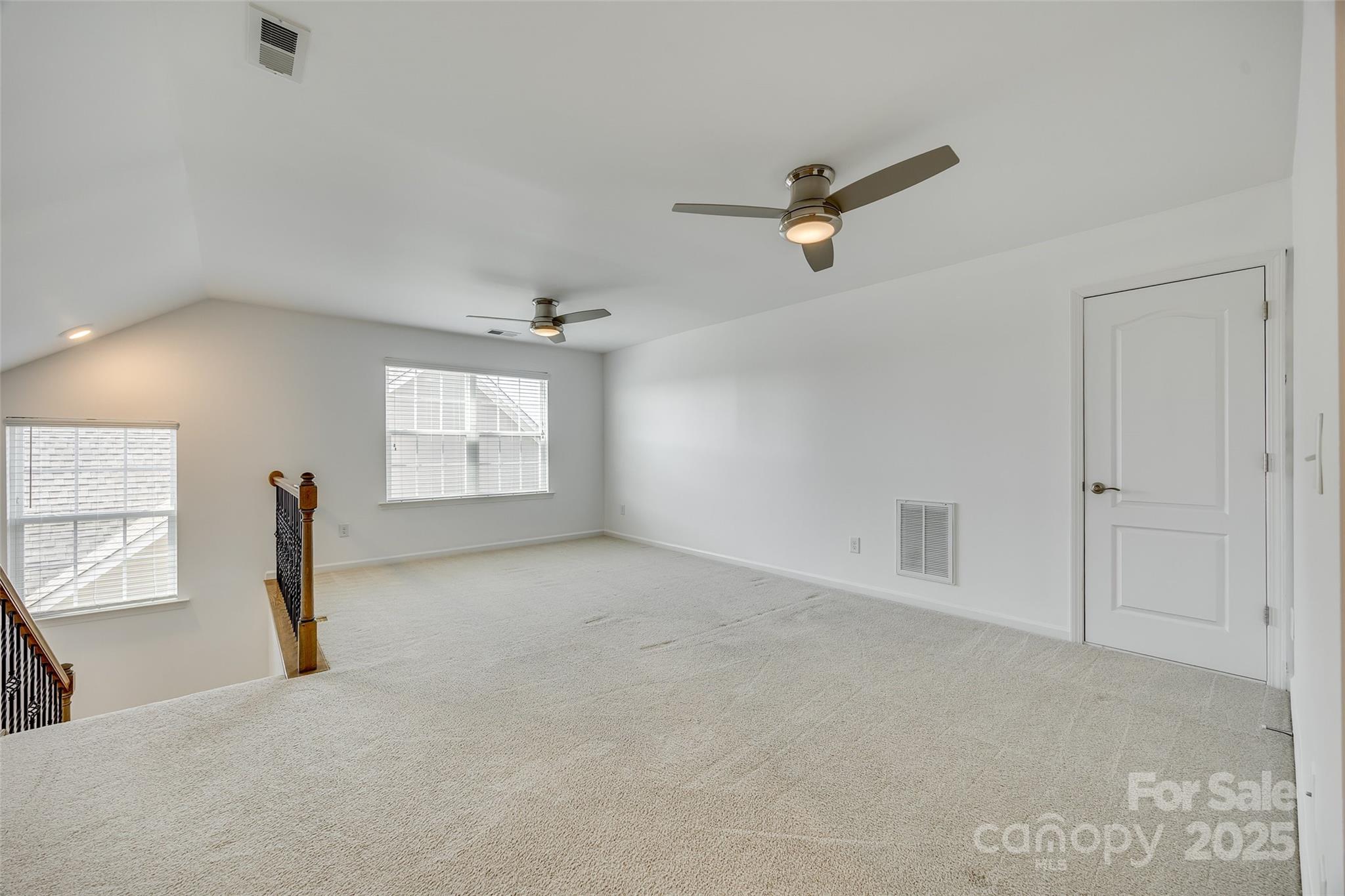 Summerhouse at Paddlers Cove - Residential