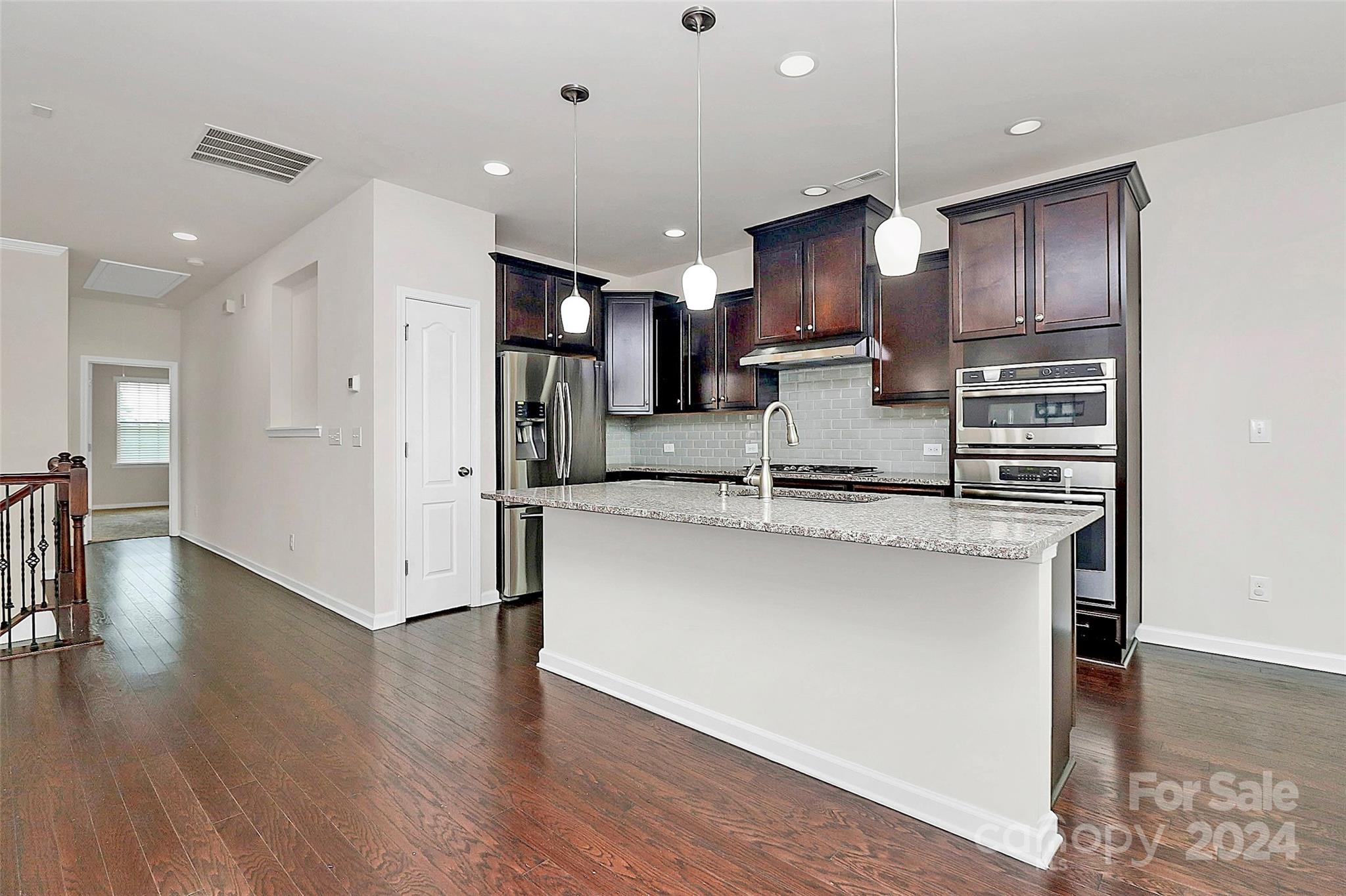 Cameron Creek - Residential