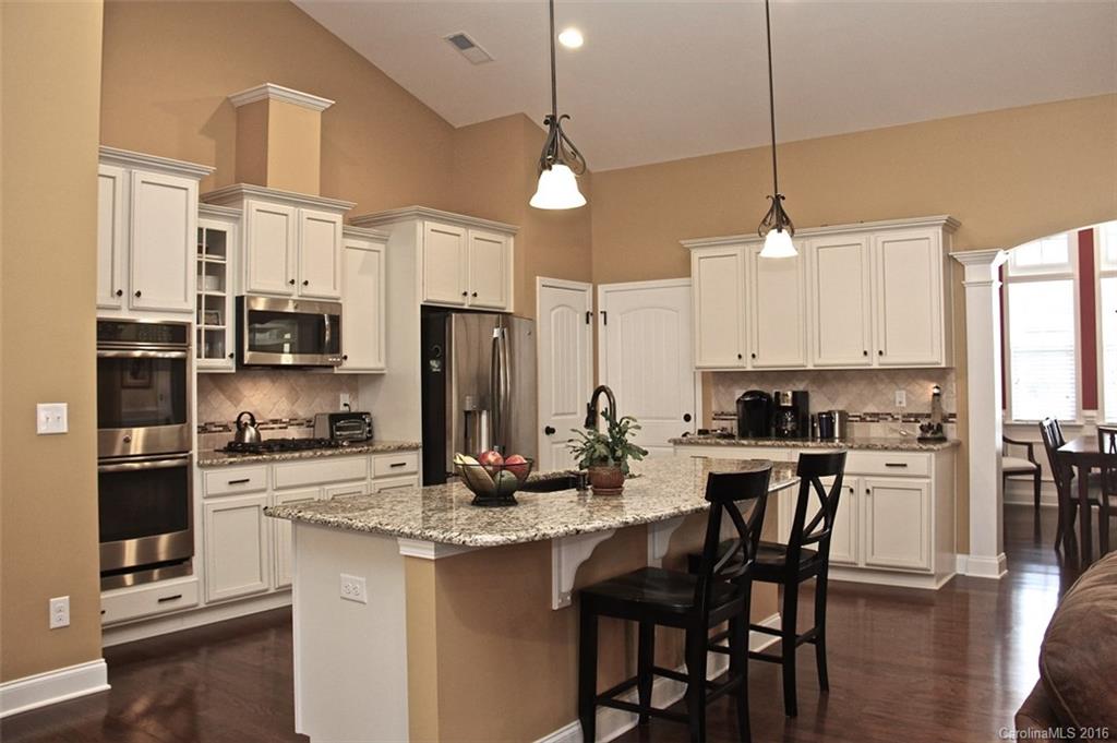 Lake Ridge - Residential