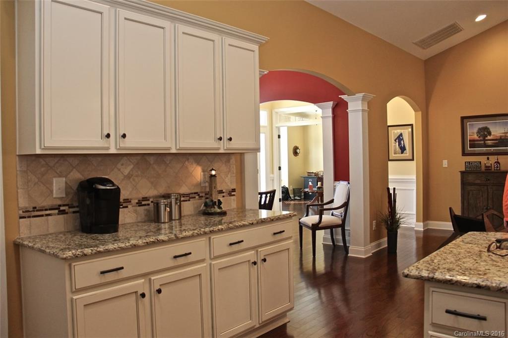 Lake Ridge - Residential