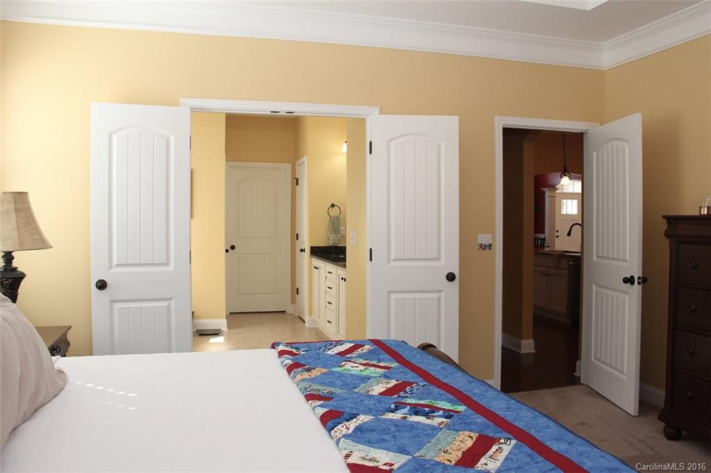 Lake Ridge - Residential