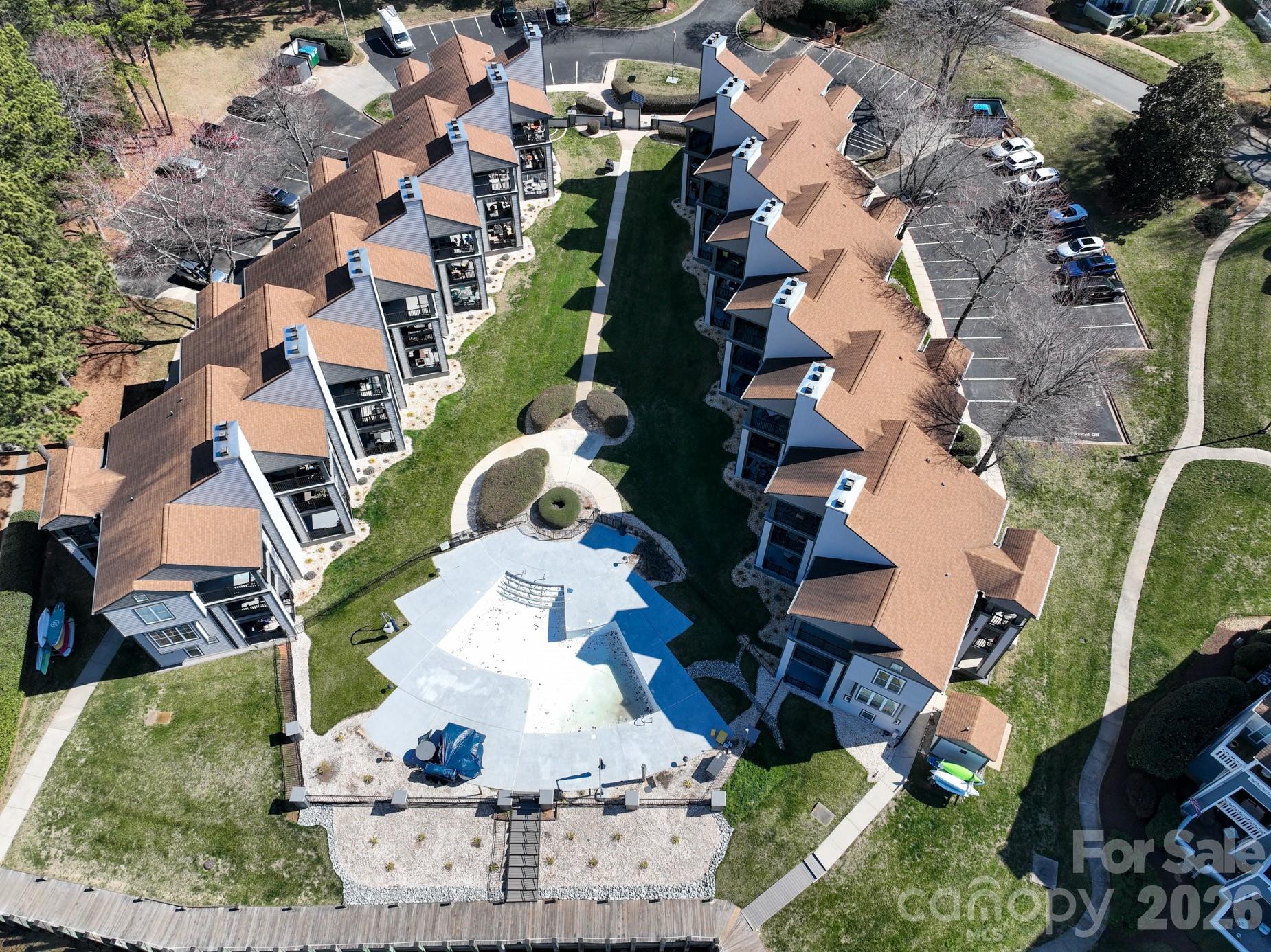 Vineyard Point - Residential