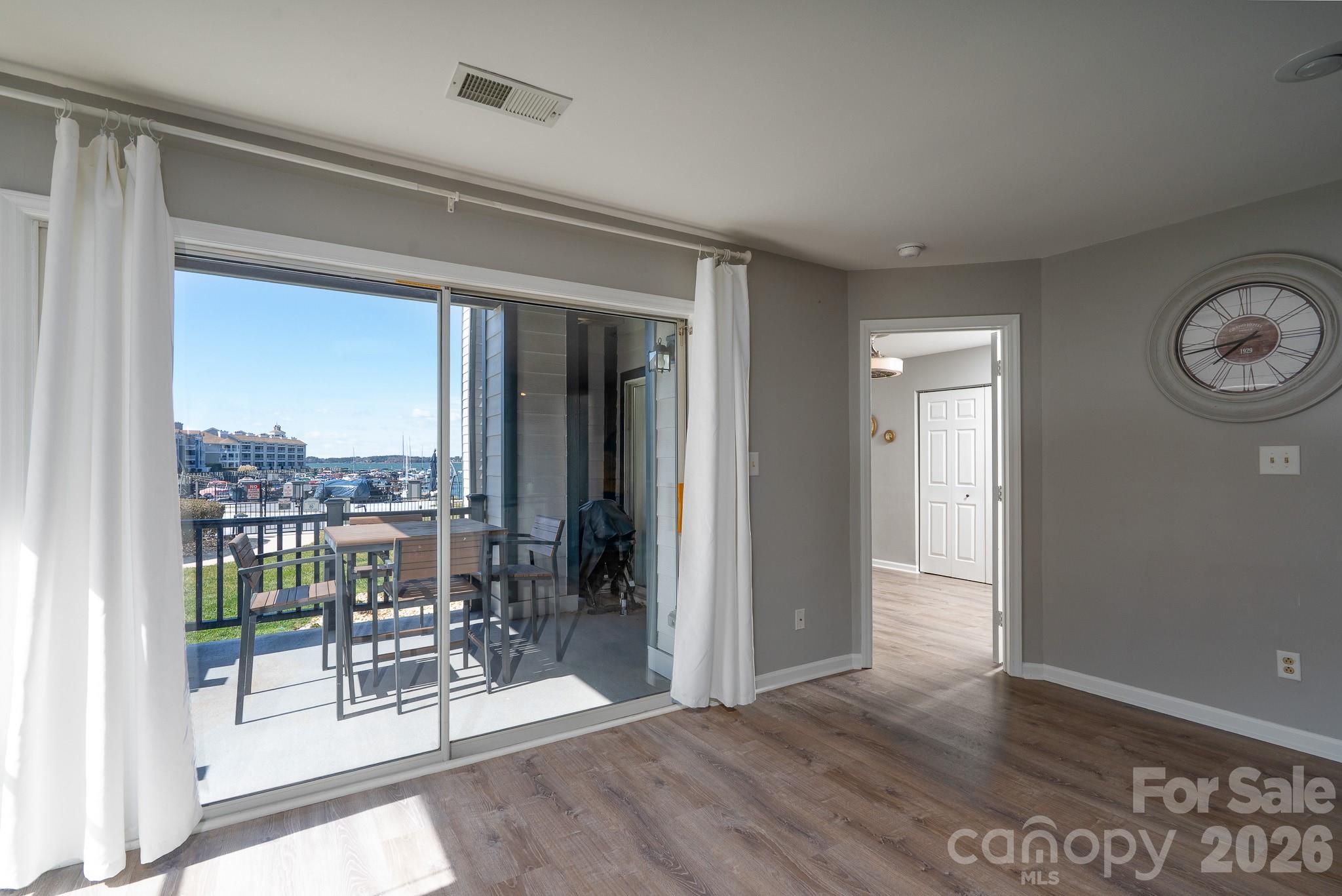 Vineyard Point - Residential