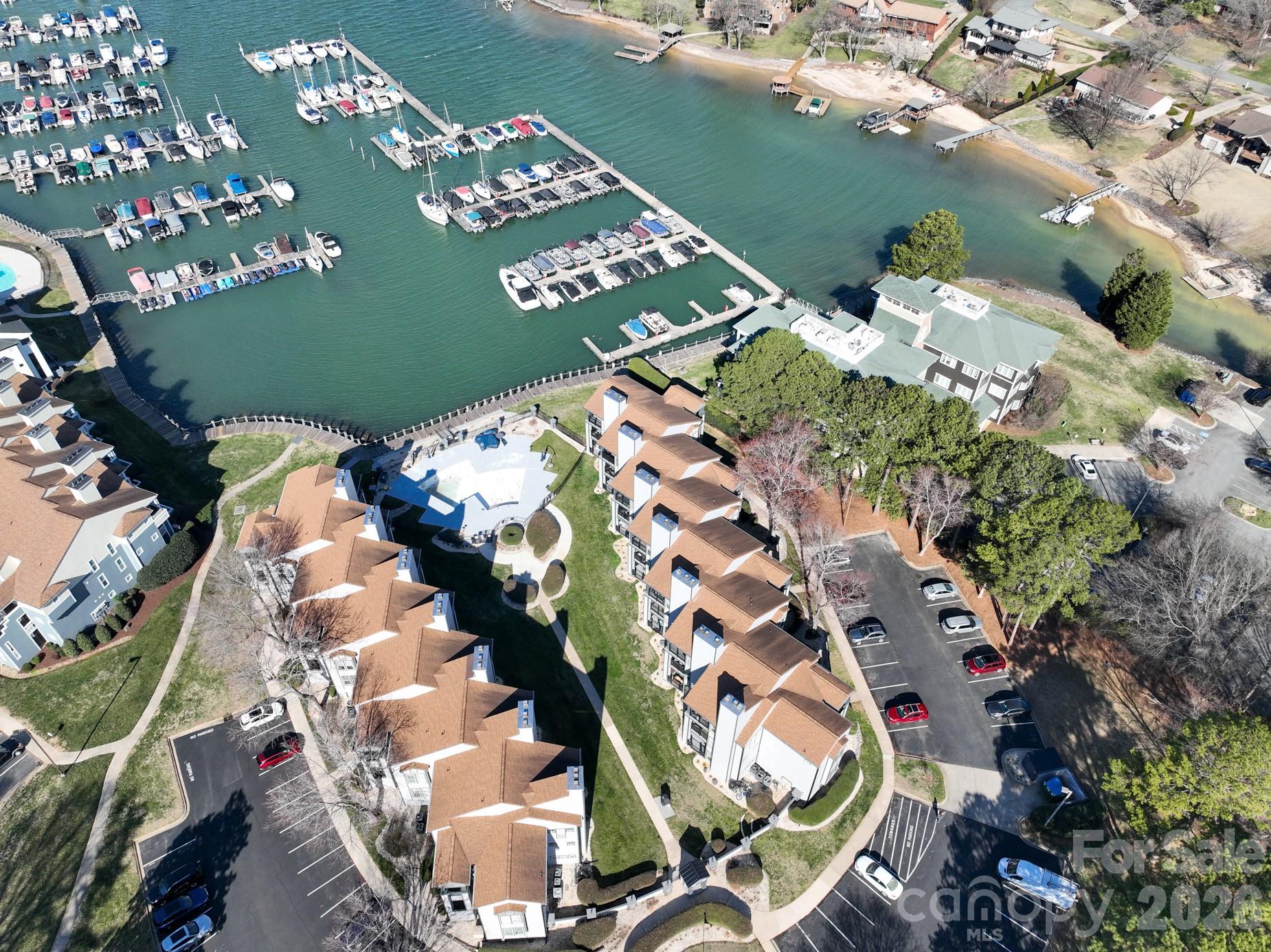 Vineyard Point - Residential