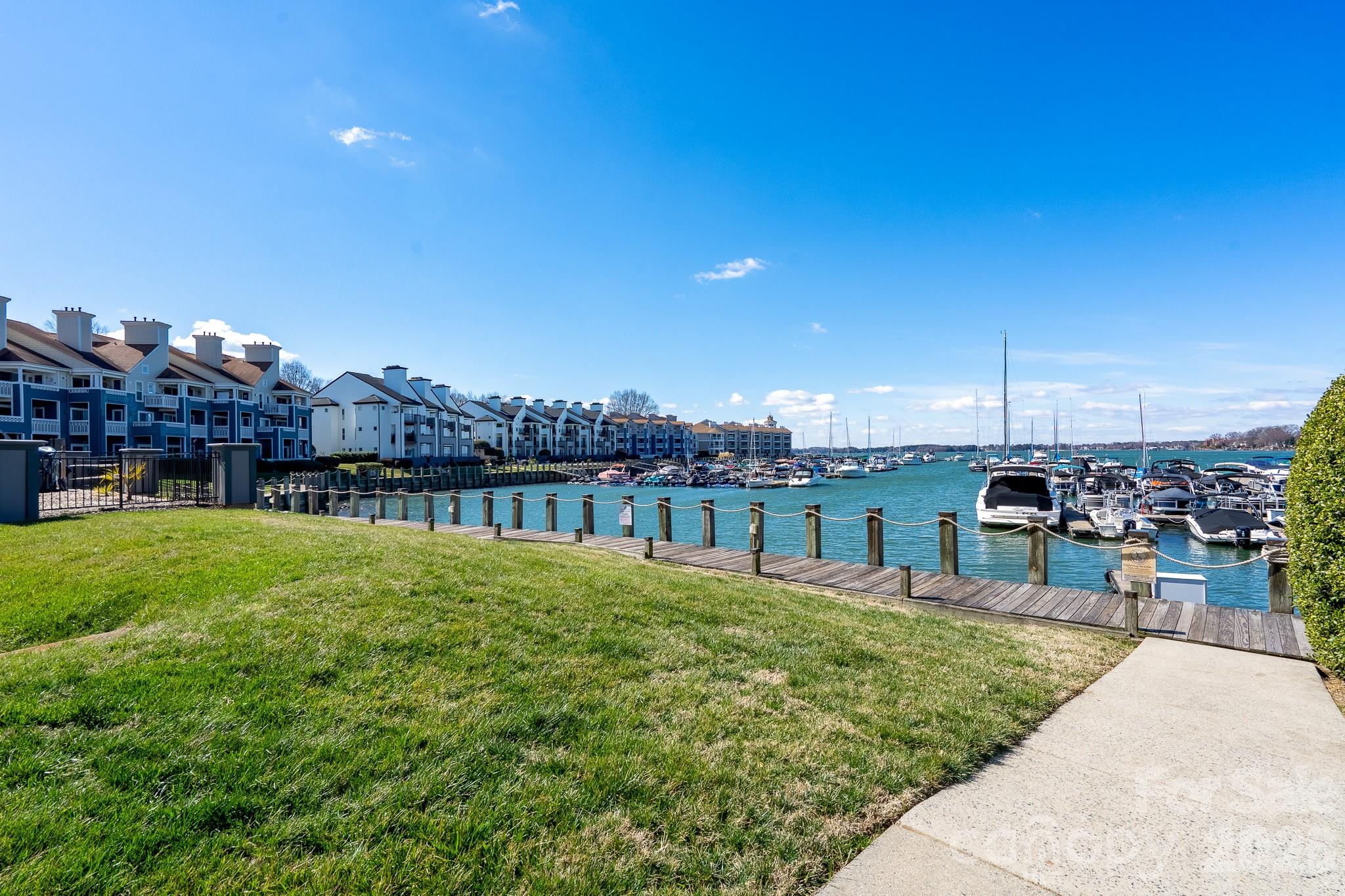 18861 Vineyard Point Lane