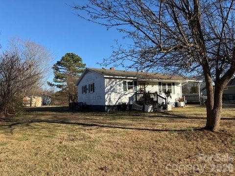 112 N Maxwell Avenue Huntersville NC 28078