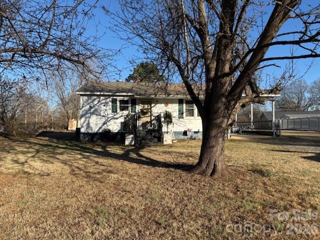 112 N Maxwell Avenue