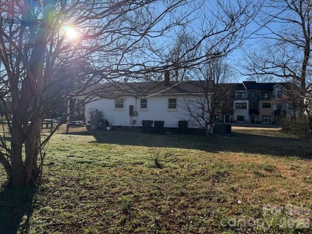 112 N Maxwell Avenue