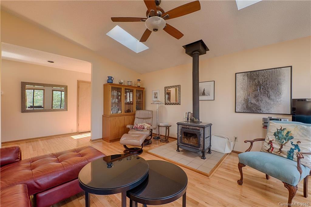 Laurel Mountain Estates - Residential