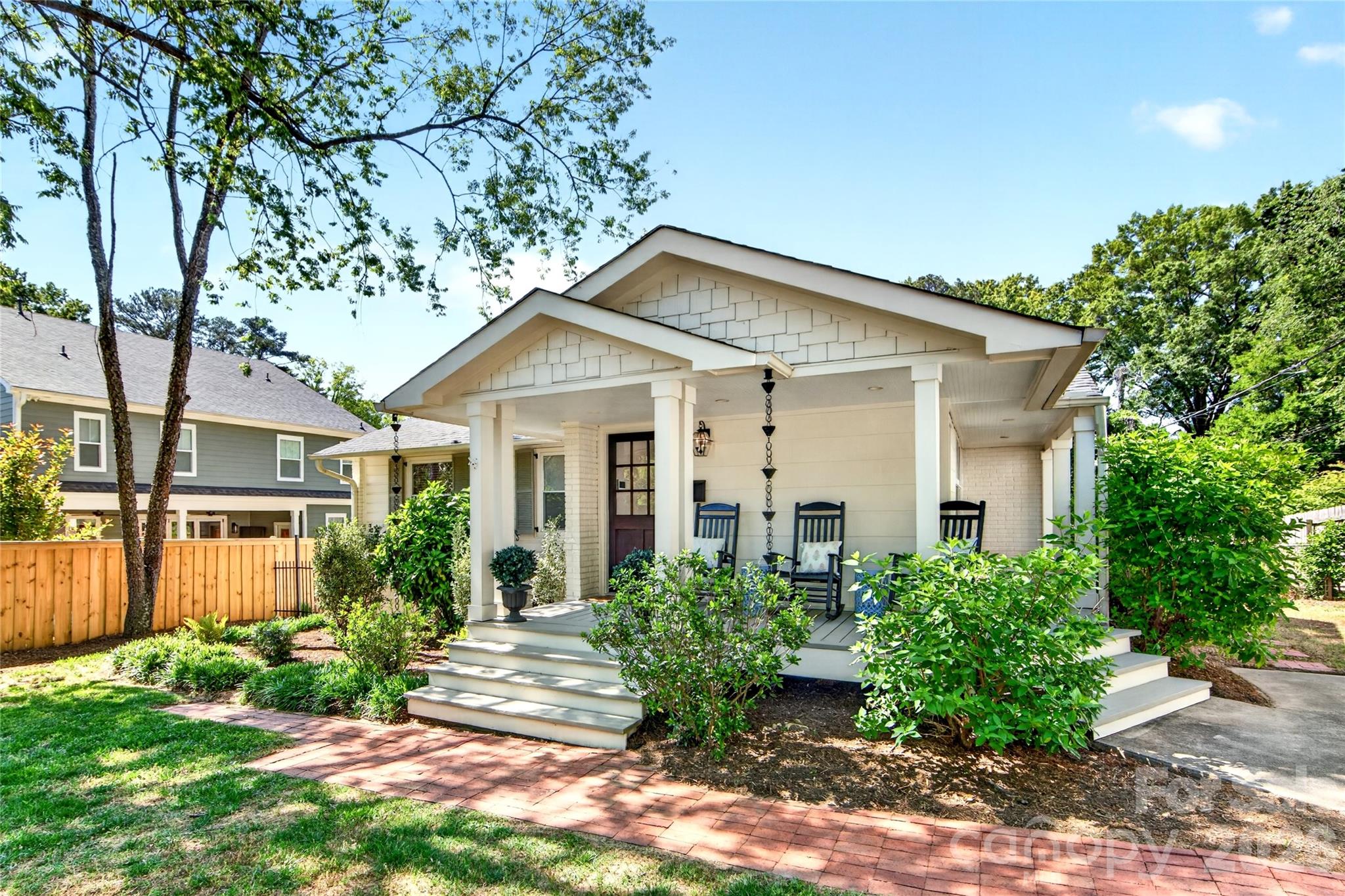 536 Inwood Drive