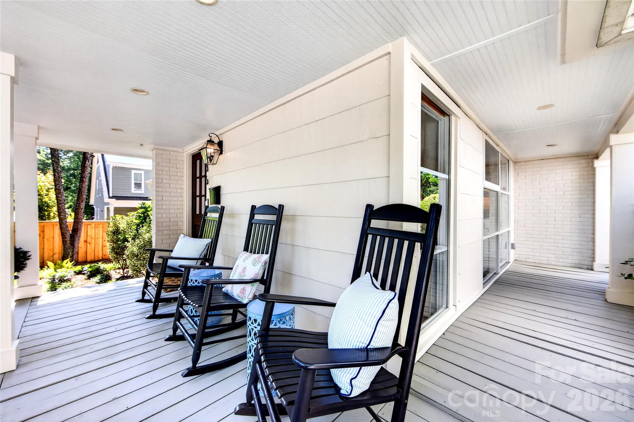 536 Inwood Drive