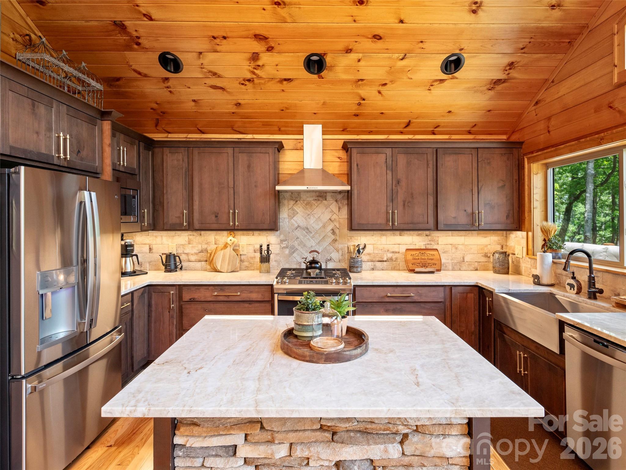 Carolina Log Homes - Residential