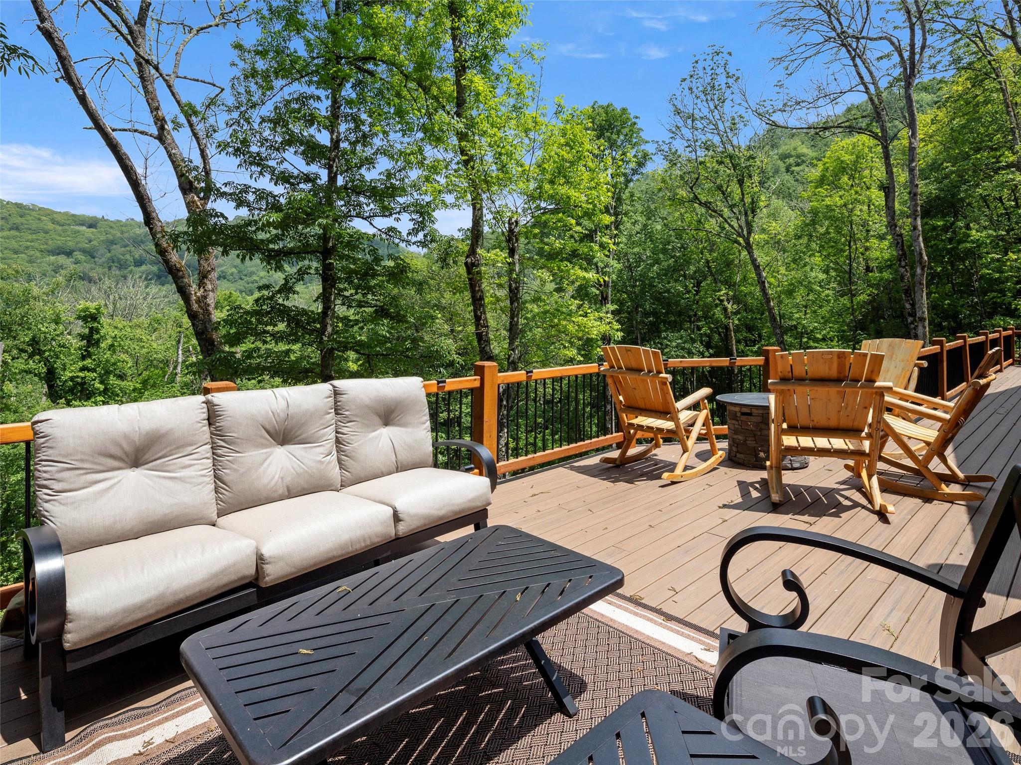 Carolina Log Homes - Residential