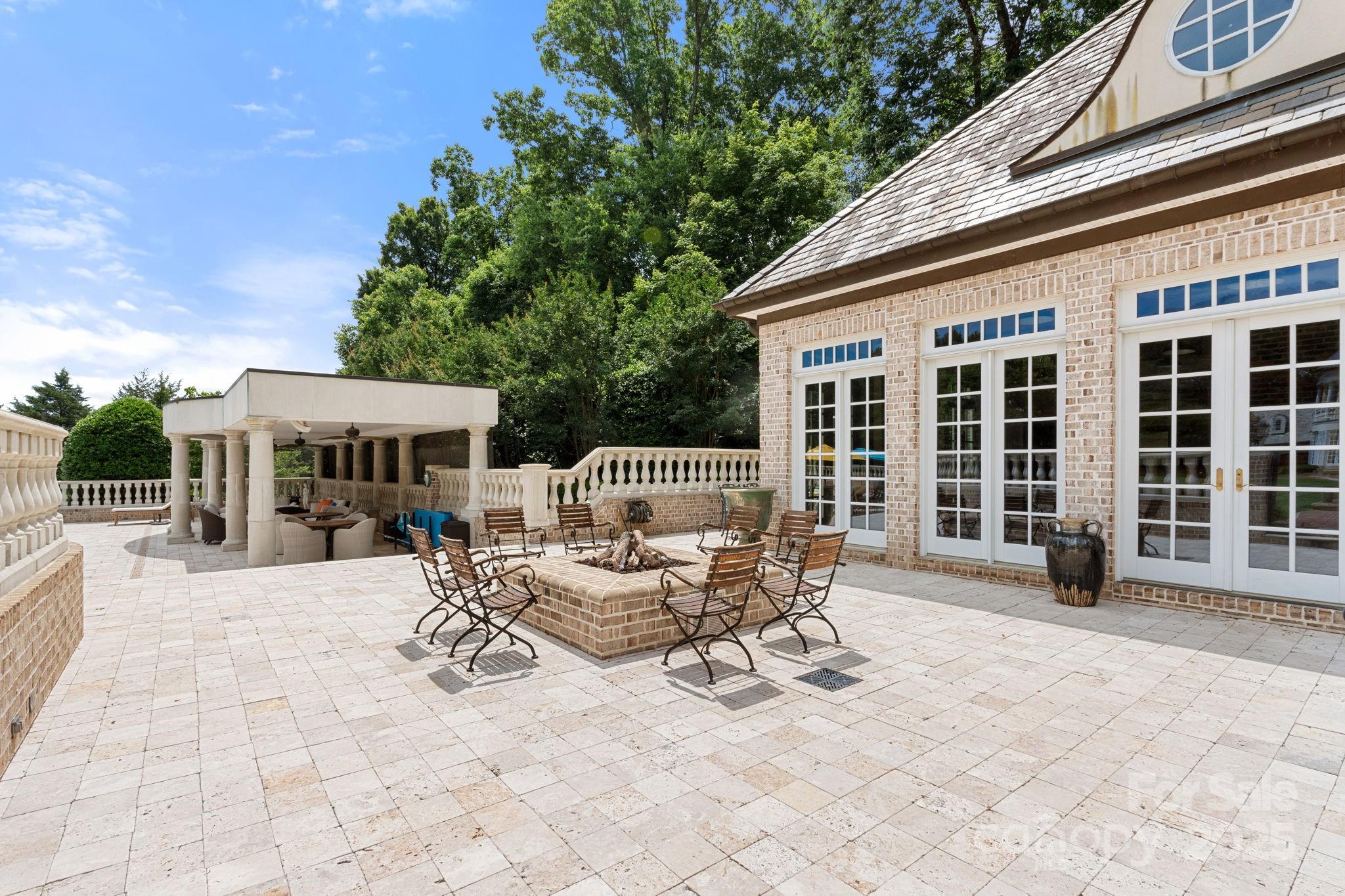 Buena Vista - Residential