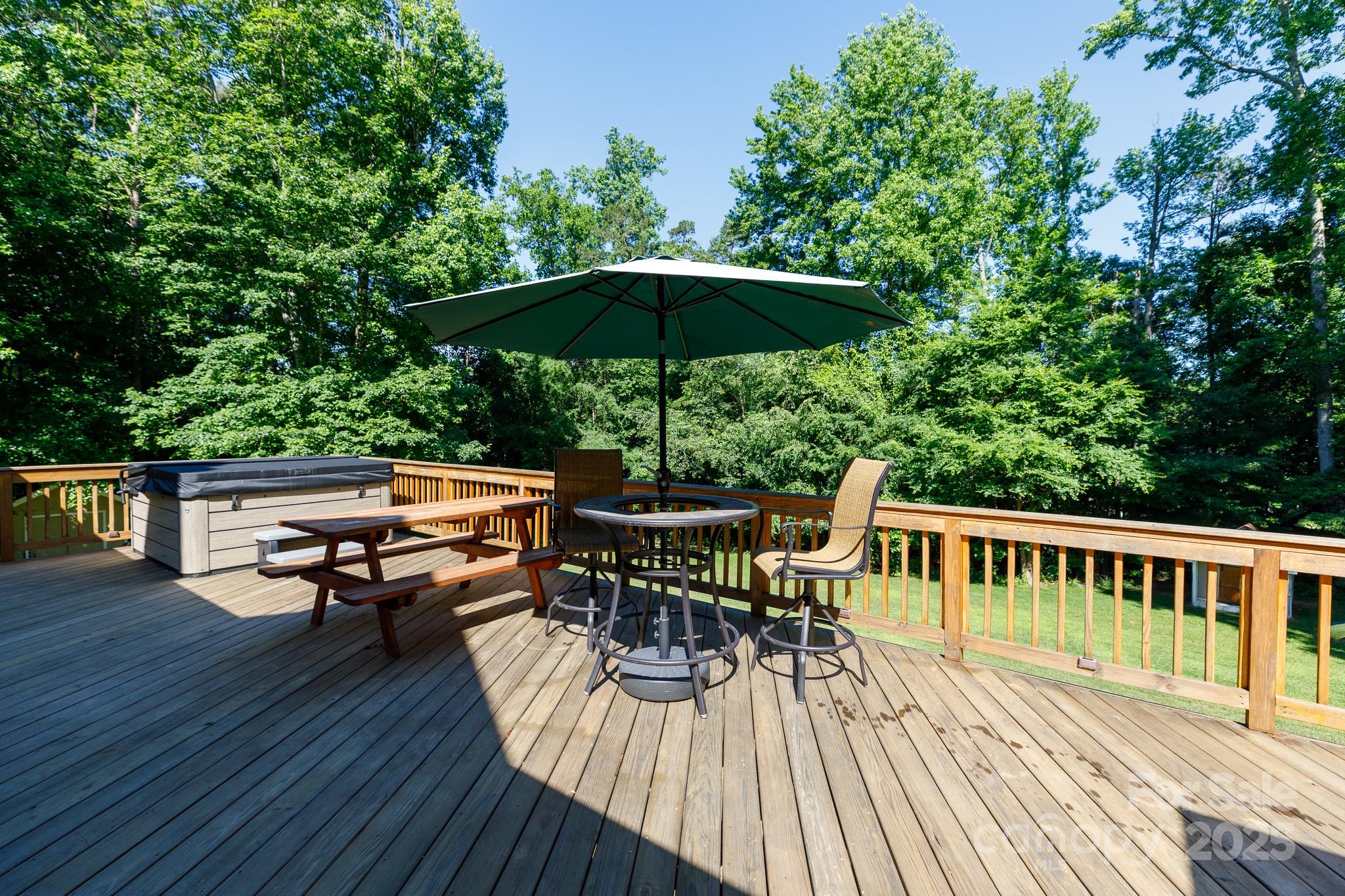 Sunset Circle - Residential