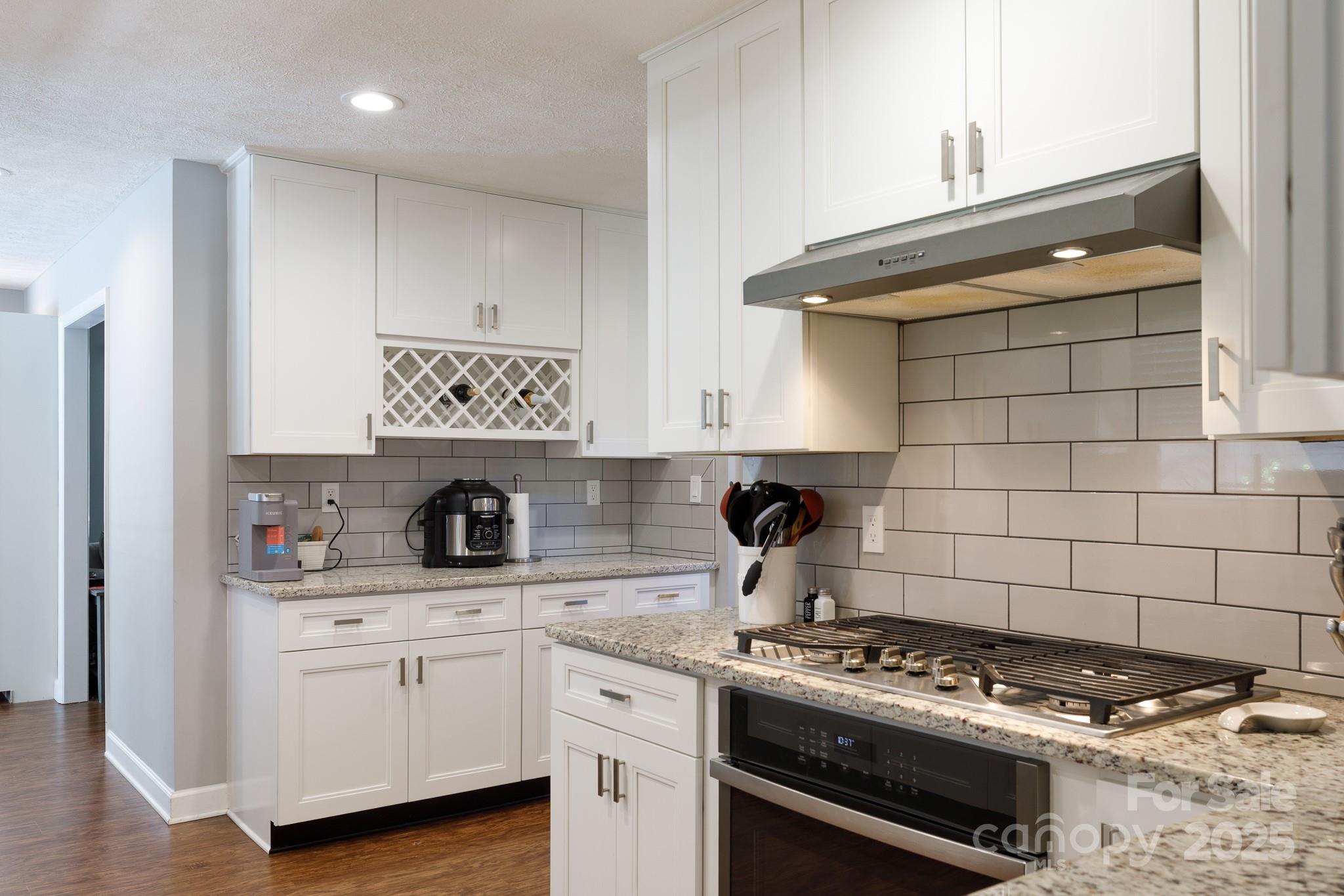 Sunset Circle - Residential