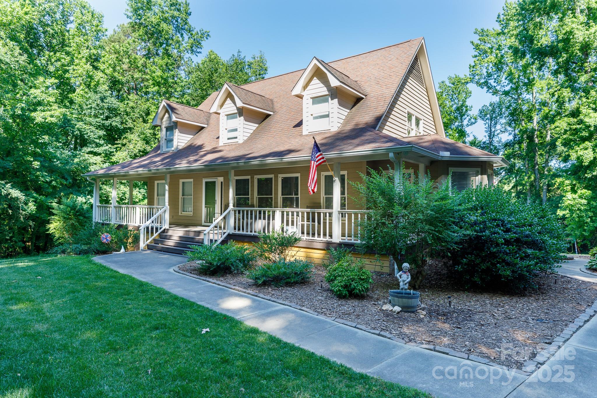 2168 Sunset Circle