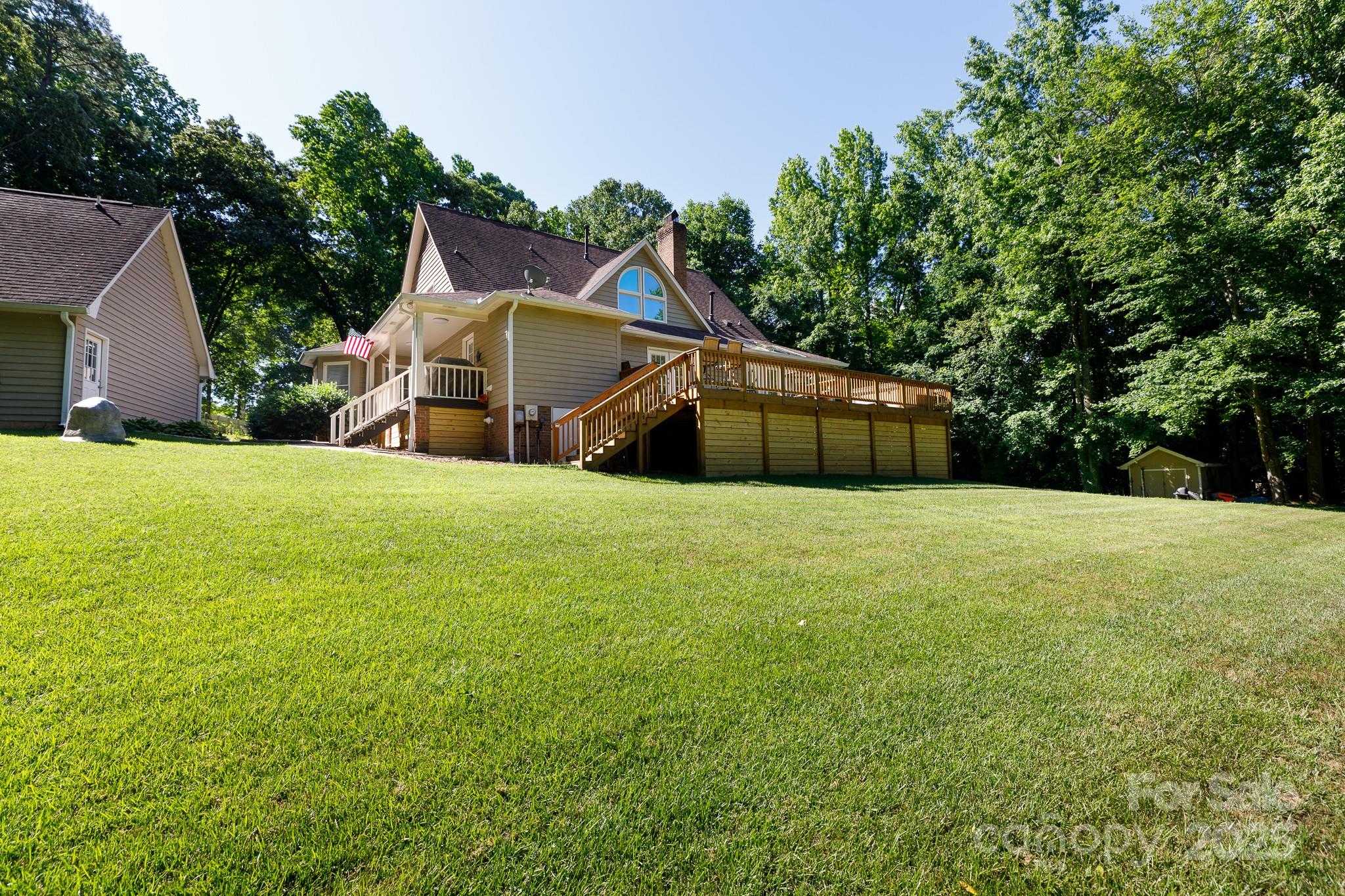 Sunset Circle - Residential