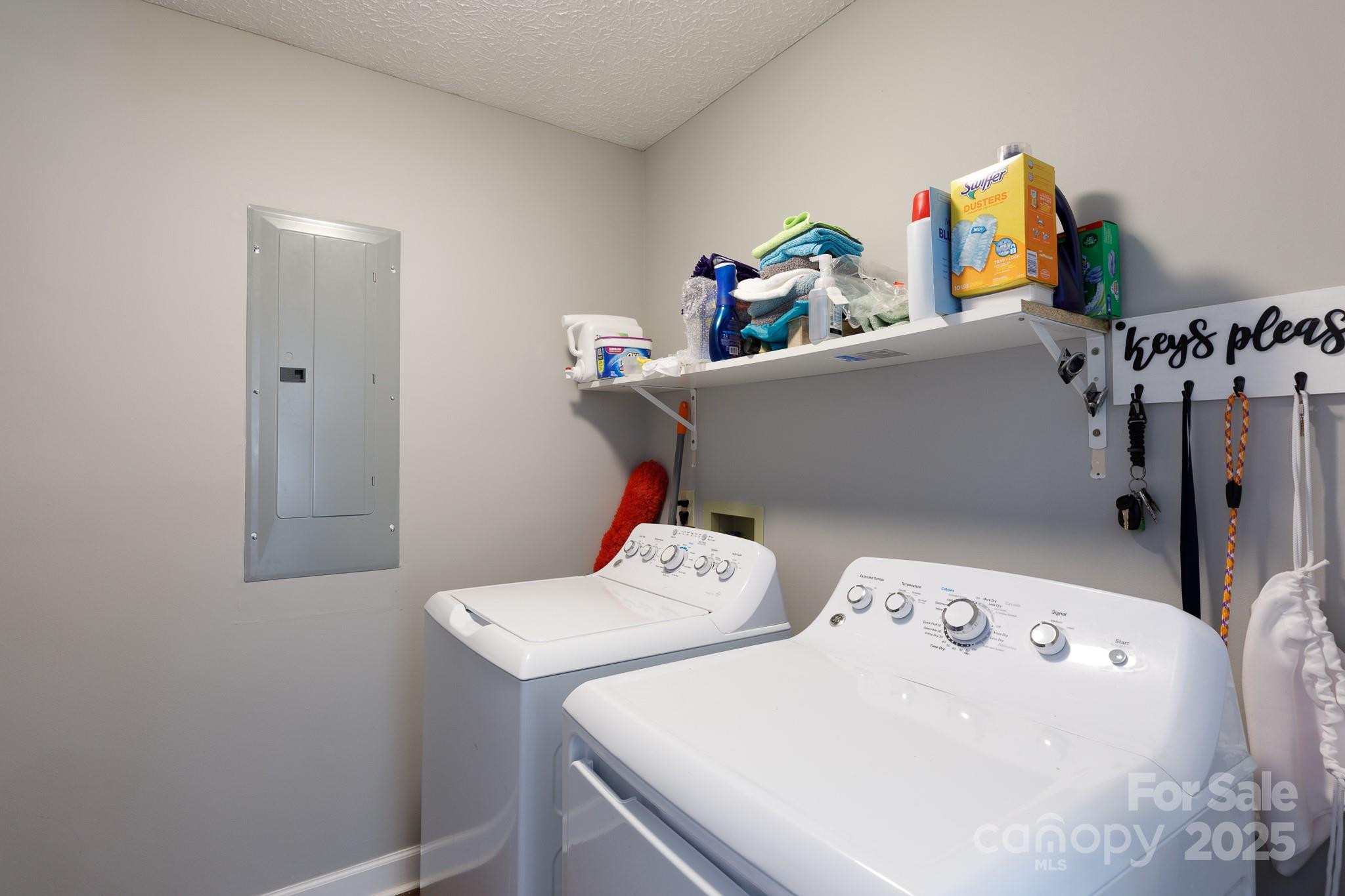 Sunset Circle - Residential