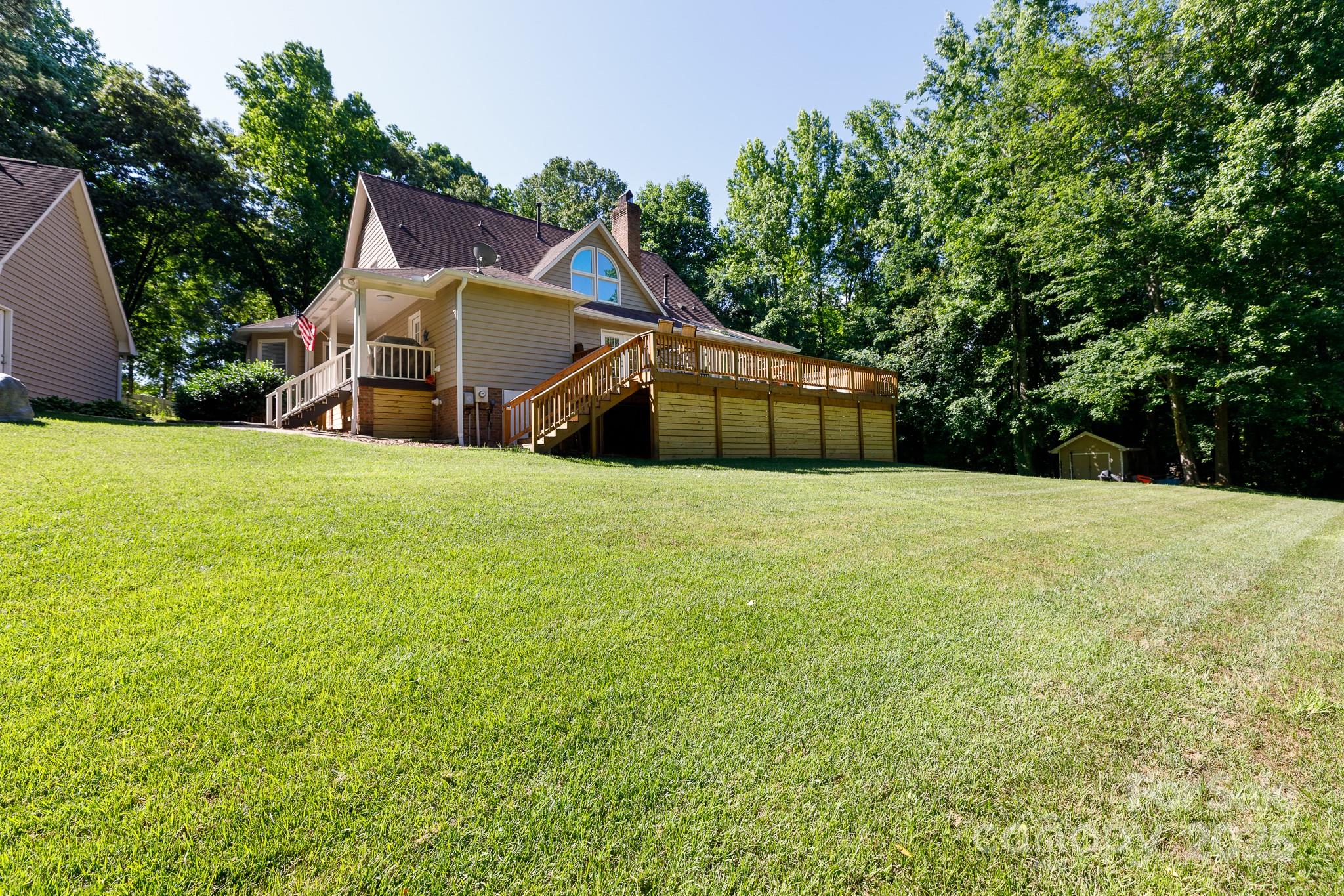 Sunset Circle - Residential