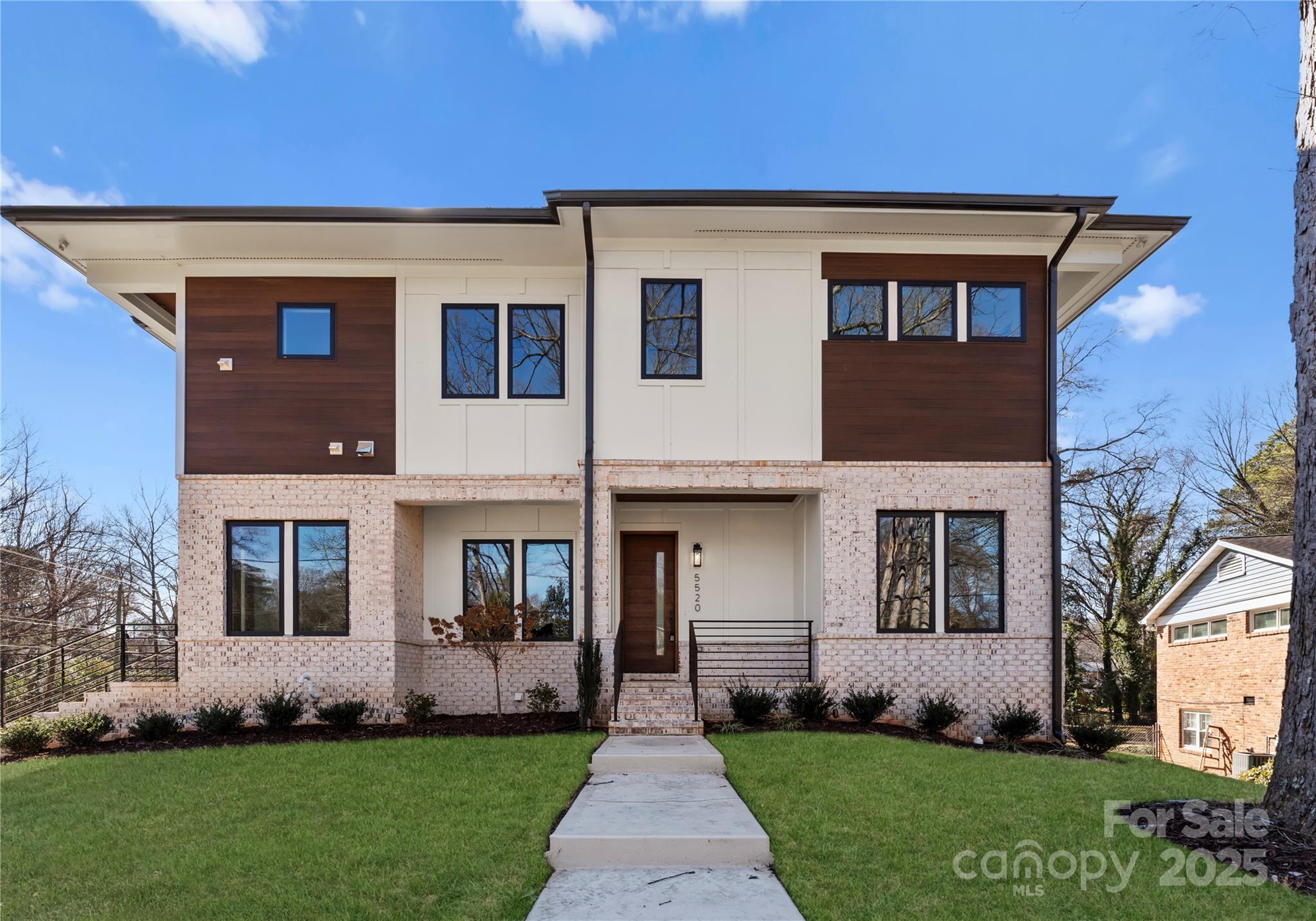 5520 Chedworth Drive
