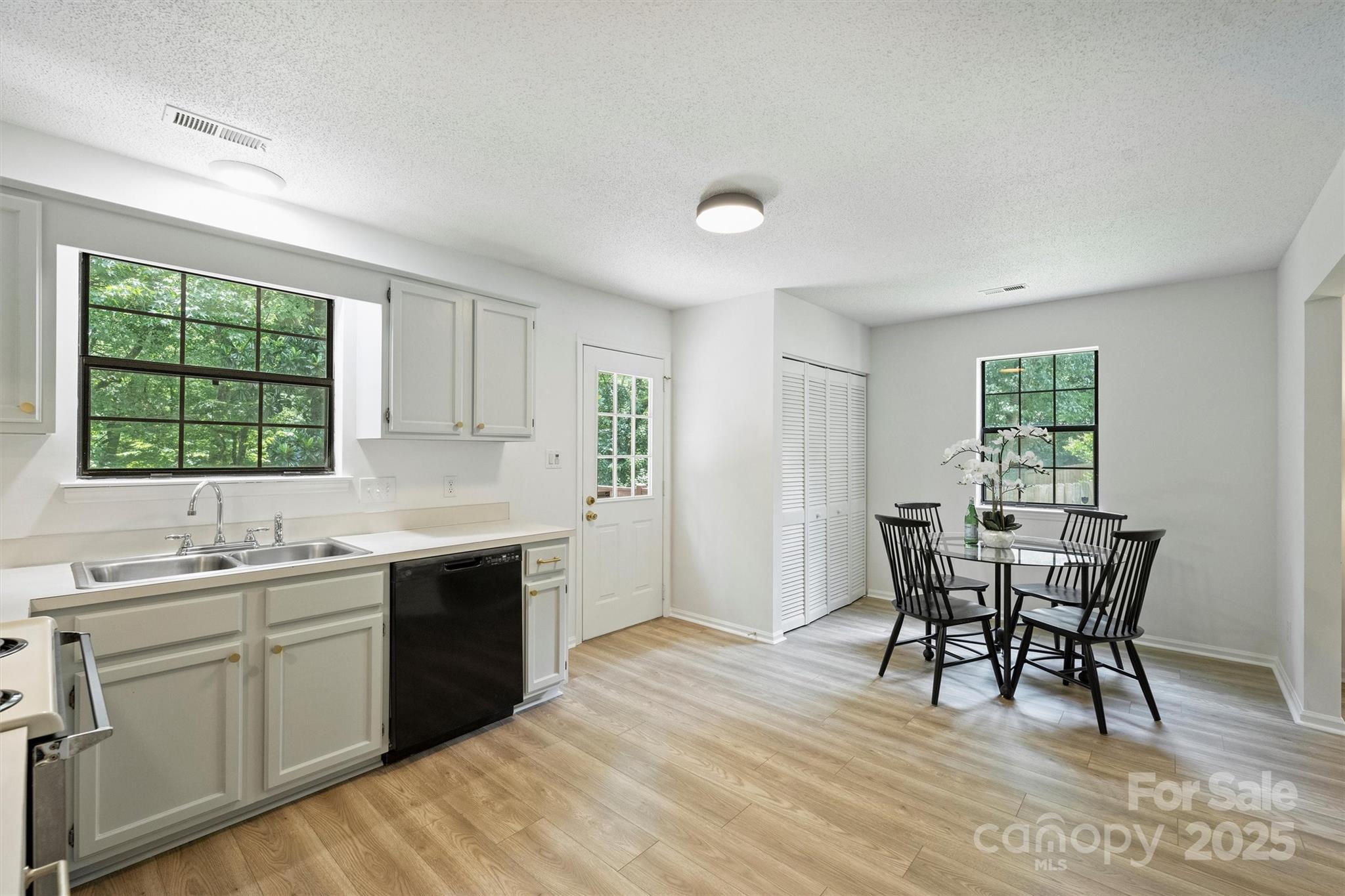 Stonehaven - Residential