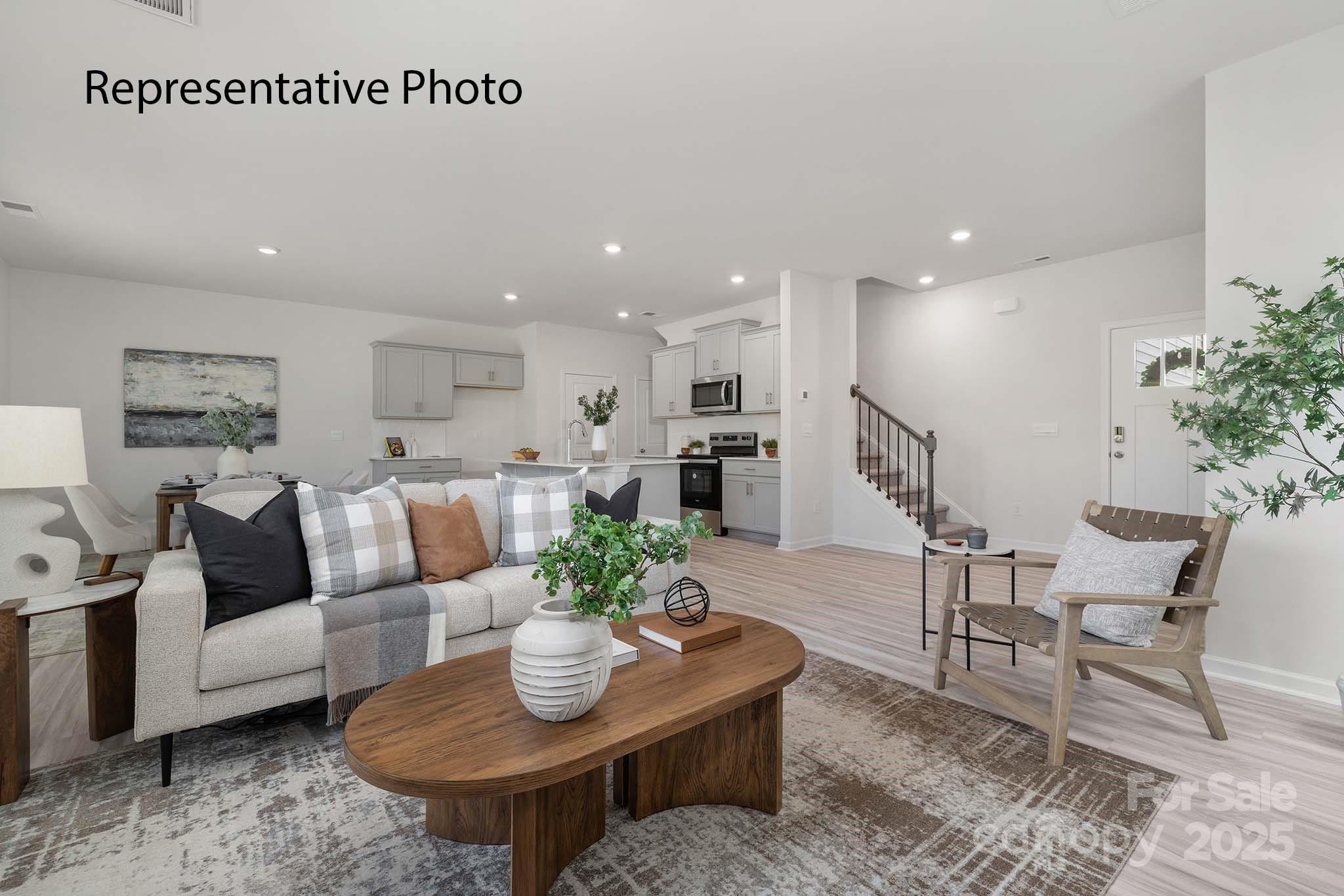 1051 20th Avenue Loop SE