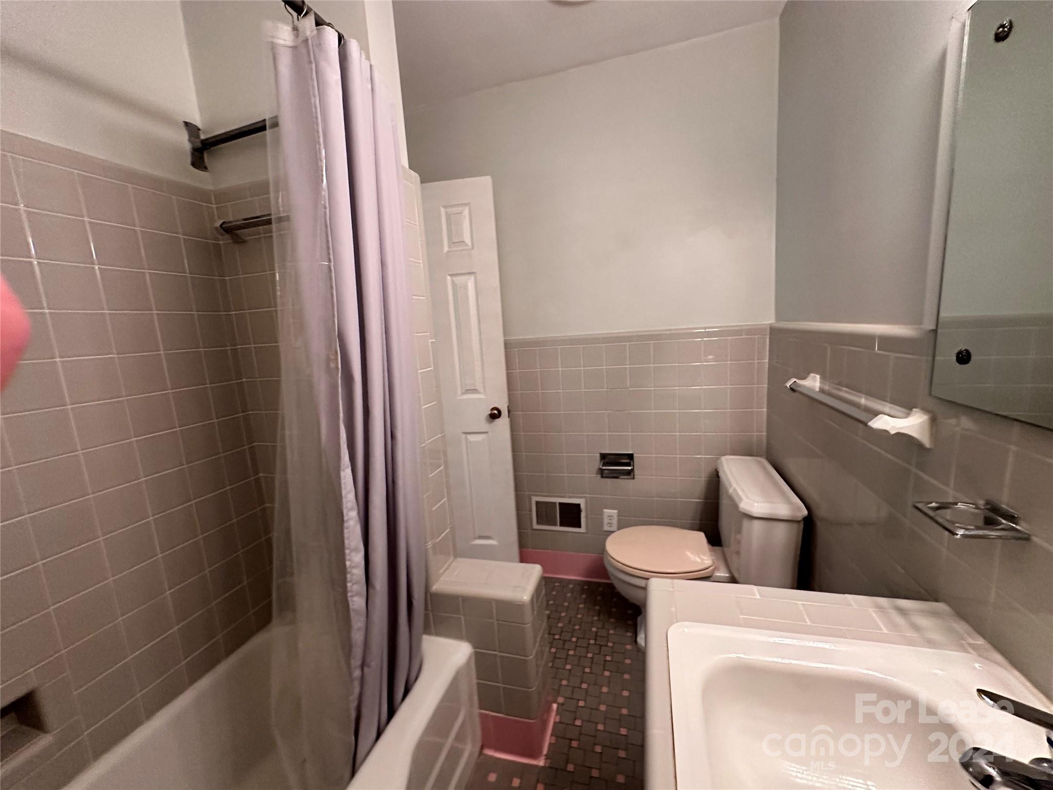 Cherry Hill - Residential Lease