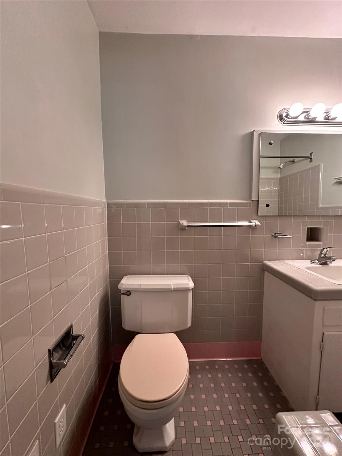 Cherry Hill - Residential Lease