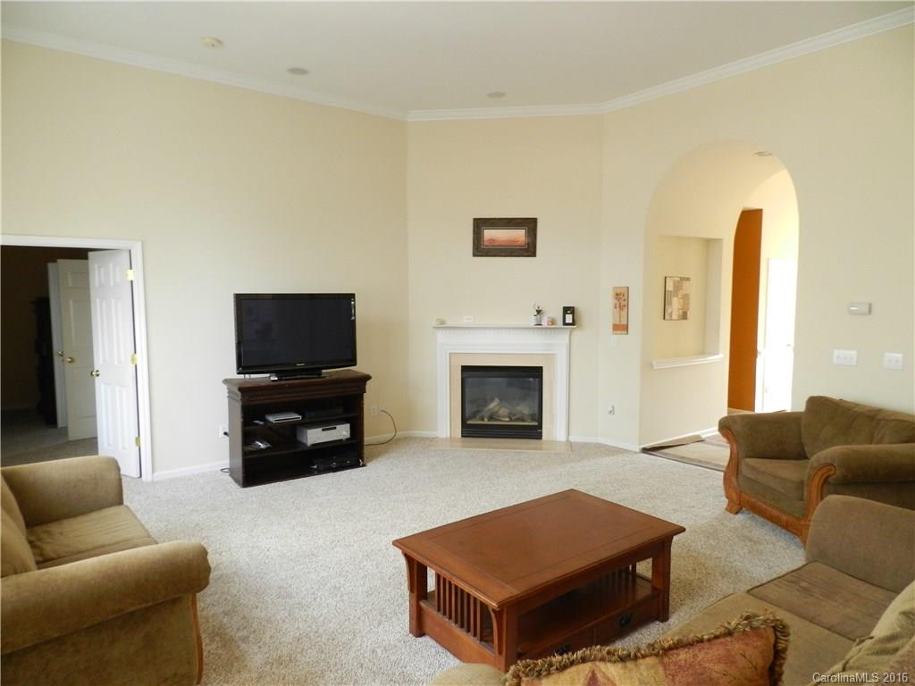 Hallmark Glen - Residential