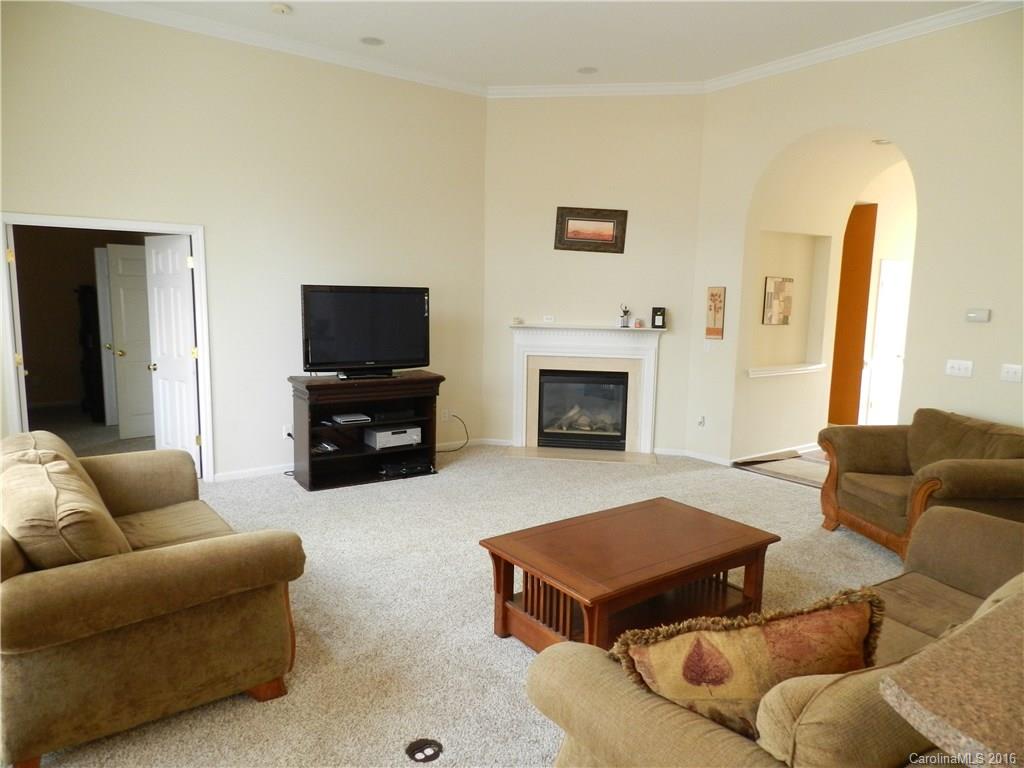 Hallmark Glen - Residential