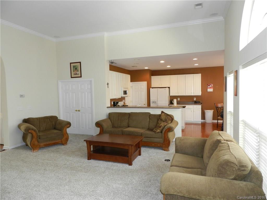 Hallmark Glen - Residential