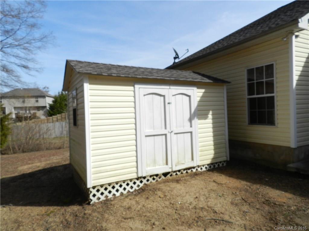 Hallmark Glen - Residential